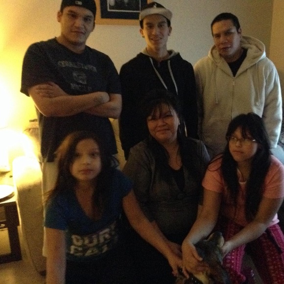 Meet your Posher, Raven - Picture 1 of 1